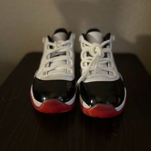 Retro 11 Low Concord Bred